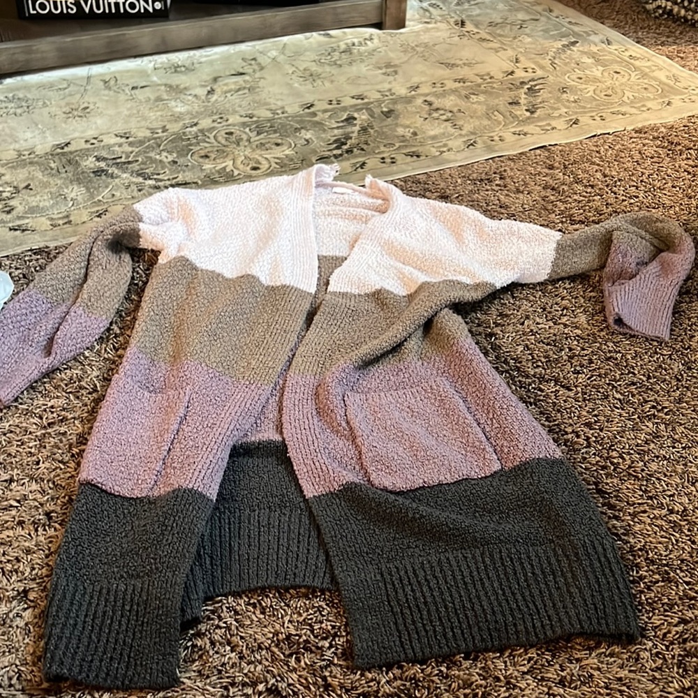 Long sleeve sweater